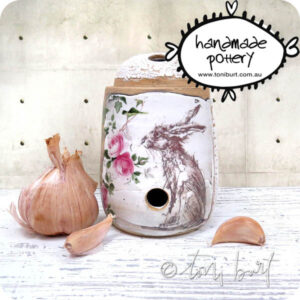 handmade ceramic garlic keeper garlic cellar jar with hare and vintage floral pottery toni burt 6