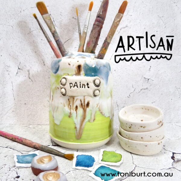 handmade ceramic paint brush jar and palette trio lime 001